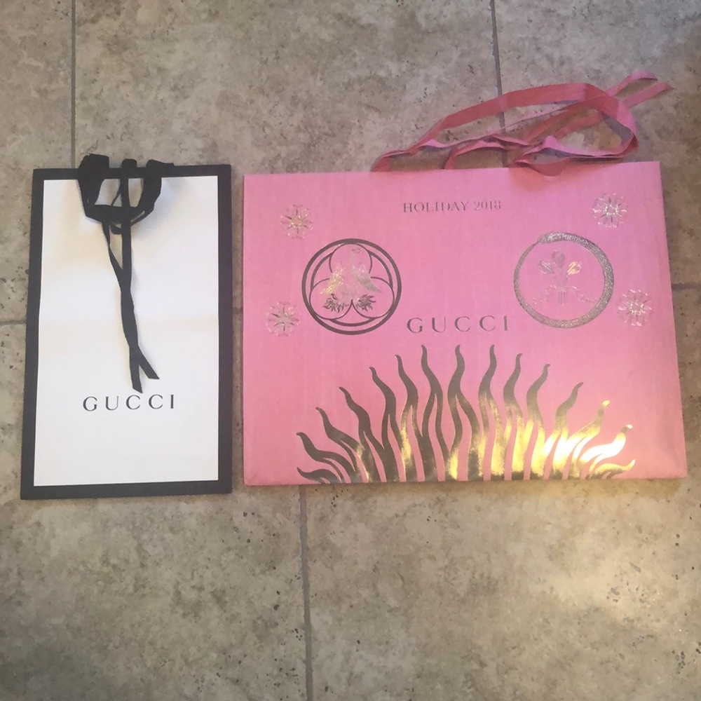 Gucci shopping bags